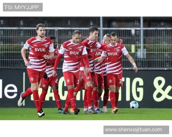 赫尔塔柏林与杜塞尔多夫激烈对抗争取宝贵1分